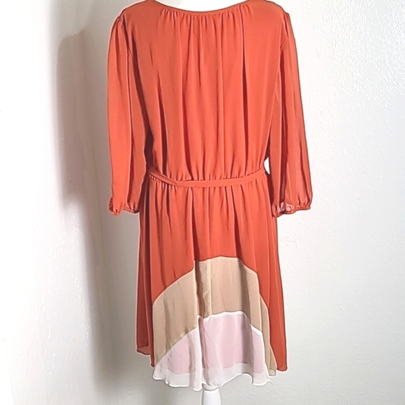 Sweet Storm Chiffon Orange Dress with Tan & White Around the Bottom, Size 20W - Picture 5 of 9